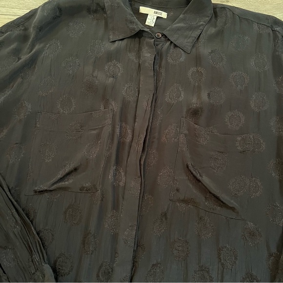 Amuse Society Black Textured Shirt - Picture 5 of 6